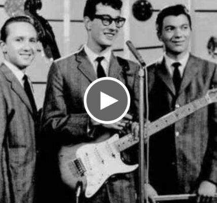 LISTEN TO ME - Buddy Holly - Love Your Day