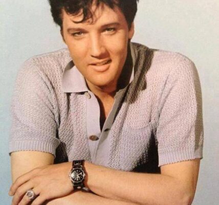 Elvis Presley - Baby, Let's Play House