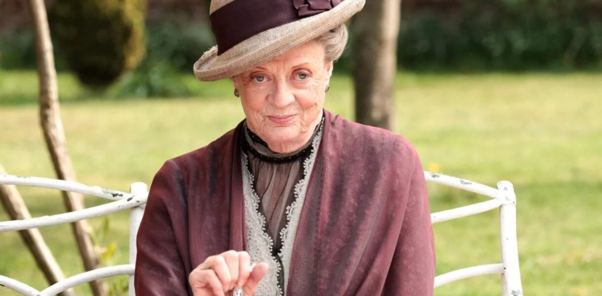 Maggie Smith, 'Harry Potter' and 'Downton Abbey' actress, pass away at 89.